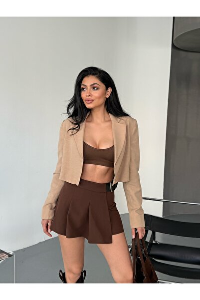 LB Laluna Butik Γυναικεία φούστα με λεπτομέρεια με πλισέ πίσω μέρος και σορτς