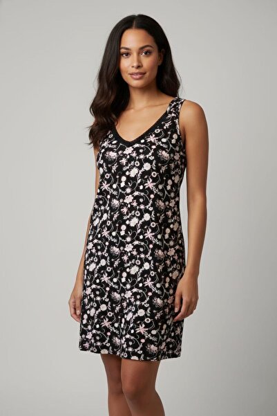 enmodaiçgiyim Women's Black Floral Patterned 100% Cotton Stretchy Lace Detailed Thick Strap Comfortable Nightgown