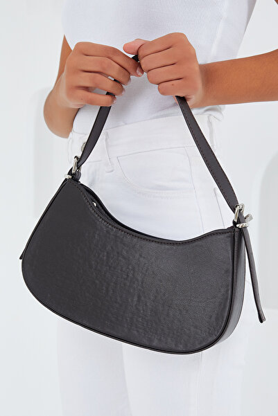 Modamorfo Women's Brown Flat Baguette Bag 010167