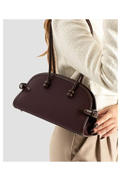 çkn sedat çakan çanta & fular & aksesuar حقيبة كتف نسائية من جاكولين أهينا-إن