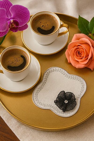 Durushe منديل تقديم القهوة الأنيق باللون الأسود مع تطريز فضي على شكل زهور