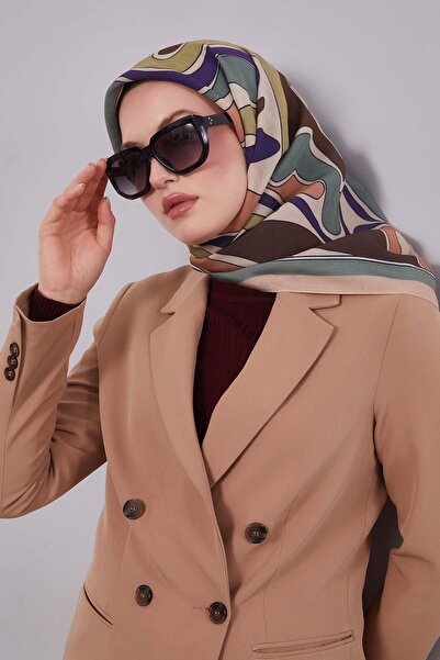 Levidor Green Wavy Aura Scarf