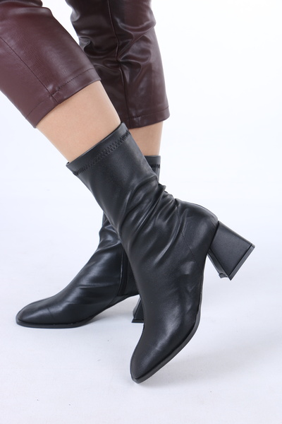 lolyvibe Kadın Siyah Streç Kare Topuklu Bot