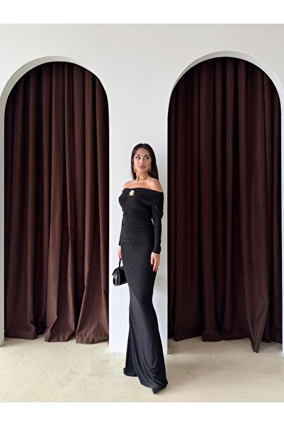 MEECY Madonna Collar Buckle Detailed Maxi Length Dress