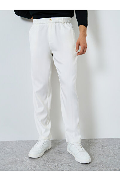 Take Two By Styli Men Solid Slant Pocket Straight Leg Pants