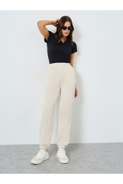 Styli Beige Solid Elastic Waist Cuffed Joggers