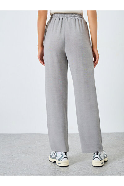 Styli Solid Wide Leg Knit Pants