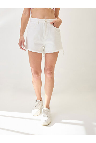 Globus By Styli White Fringed Hem Denim Shorts