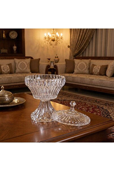 ABAREEK A luxurious glass date bowl with a classic design and a striped base.