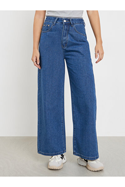 Styli High Rise Wide Leg Washed Jeans
