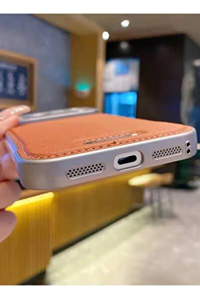 TORRAS Aromatherapy Frameless Leather Case For iPhone 17 Pro For Magsafe Magnetic Business Cover