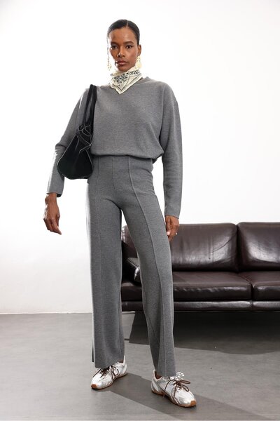 5in1Canpolat Gray Crew Neck Suit 251002