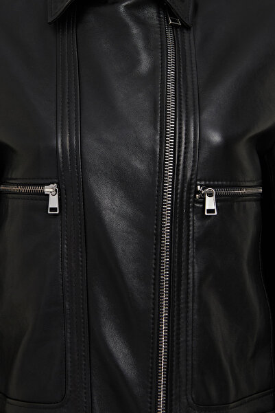 Derimod Paloma Women's Black Short Oversized Double-Breasted Collar Leather Jacket 25Wgd5608Ve