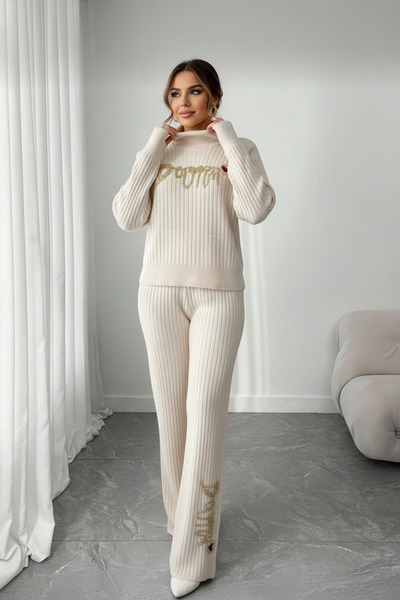 NEWCO Corded Fabric Textured Pearl Embroidered Finger-Threaded Half-Turtleneck Knitwear Two-Piece Suit