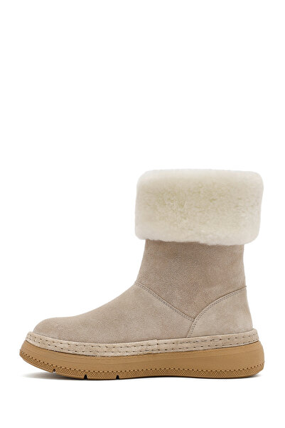 Derimod Women's Beige Thick Soled Fur Detailed Suede Leather Boots 25Wfd133410