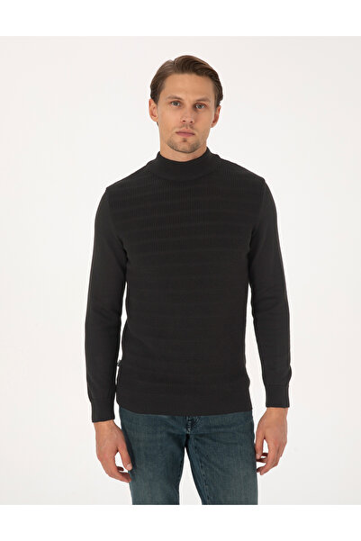 Pierre Cardin سترة تريكو سوداء قصة ضيقة بياقة نصفية 50315912-VR046