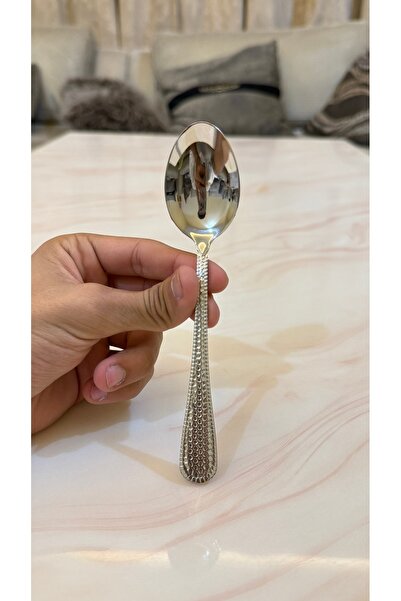 Palaces Silver dinnerware sets (spoons, forks, and knives)