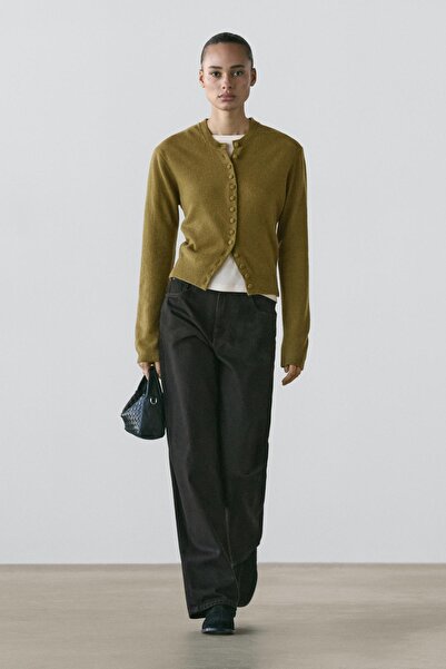 Massimo Dutti Kaplama düğmeli %100 yün triko hırka