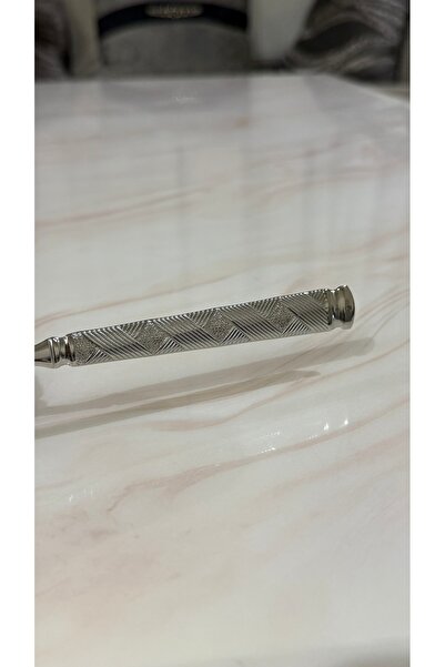 Palaces Silver dinnerware sets (spoons, forks, and knives)