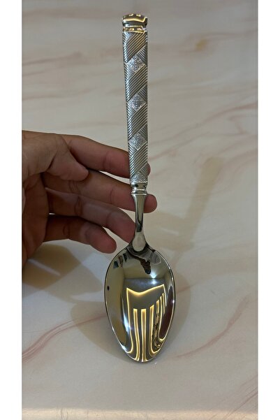 Palaces Silver dinnerware sets (spoons, forks, and knives)