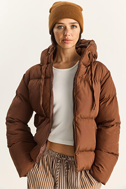 Bianco Lucci Women's Hooded Puffer Coat