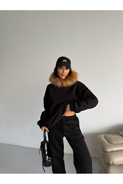 the DIFFerent Σετ μαύρο φούτερ και παντελόνι με λεπτομέρεια από τεχνητή γούνα