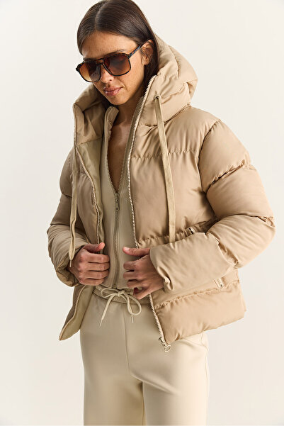 Bianco Lucci Women's Hooded Puffer Coat