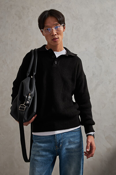 HYMAN Men's Buttoned Collar Oversized Sweater