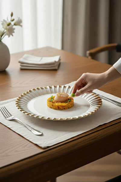 ROY KING LINE GOLD YUVARLAK SUNUM TABAK 33 CM