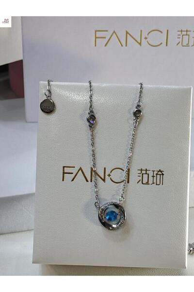 Generic Chains with a pendant