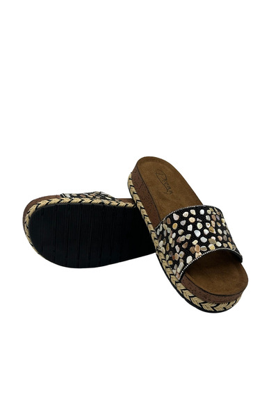 Pienn Daily Slippers with Stone Box Black