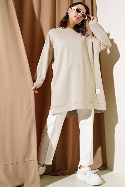 By Kuzey Aras Τονίκ με λαιμόκοψη από ύφασμα premium από κρύσταλλο χιτζάμπ