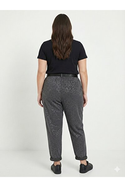 della moor Women's Italian Wide Fit Belted Leopard Print Matte Faux Leather Trousers