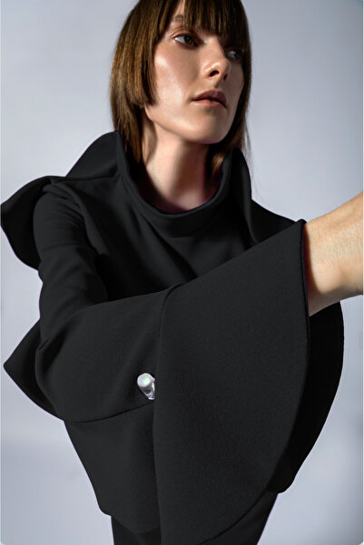 KAMEYA Back Low-cut Flounce Dress