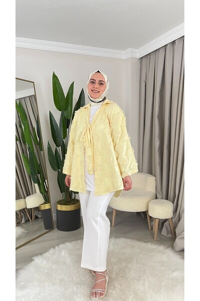 Thebomb Seli̇n Tie-Up Linen Shirt