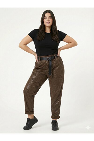 della moor Women's Italian Wide Fit Belted Leopard Print Matte Faux Leather Trousers