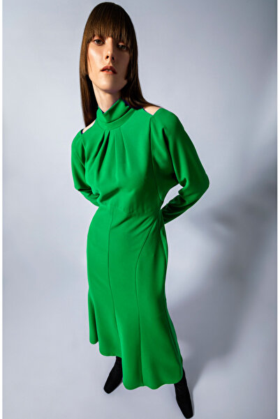 KAMEYA Shoulder Detailed Fitted Waist Dress