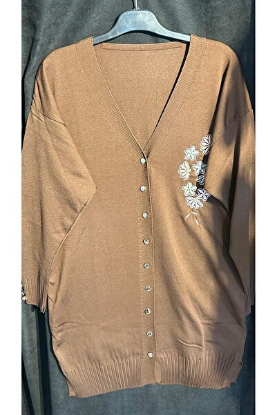 Bulutbutik1 Ön Düğmeli V Yaka Nakışlı Triko Hırka