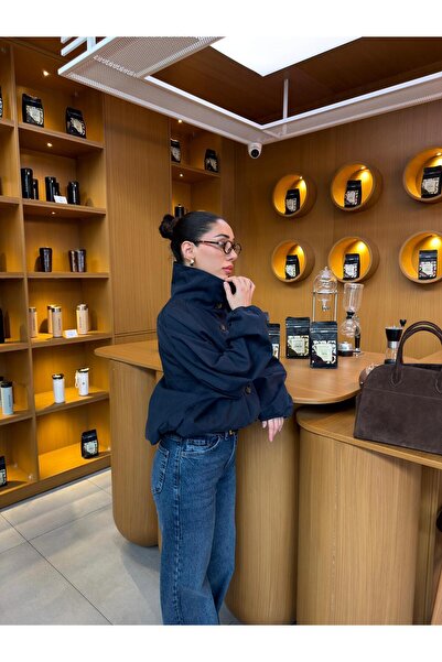 Lady Pixie БОМБЕР-КУРТКА З ВЕРТИКАЛЬНИМ КОМИРОМ