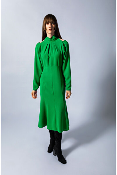 KAMEYA Shoulder Detailed Fitted Waist Dress