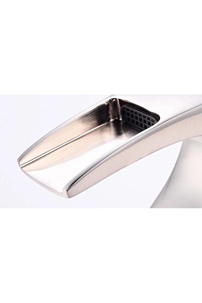 Trendy's Waterfall bathroom sink faucet, satin stainless steel