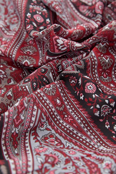 Nihan Desenli Soft Şal Kırmızı