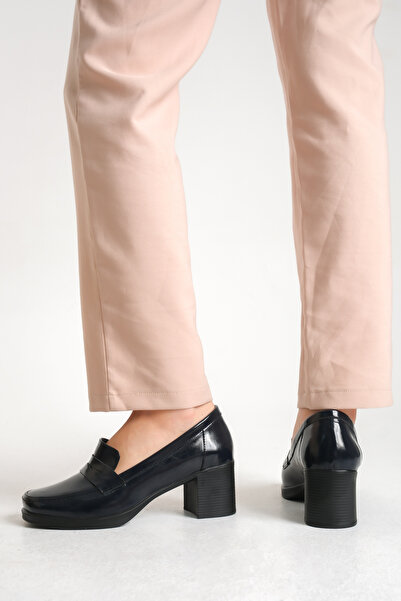 GNS Shoes ELEGANT Γνήσιο δέρμα Παπούτσια με χοντρό τακούνι από λουστρίνι σε μπλε ναυτικό χρώμα