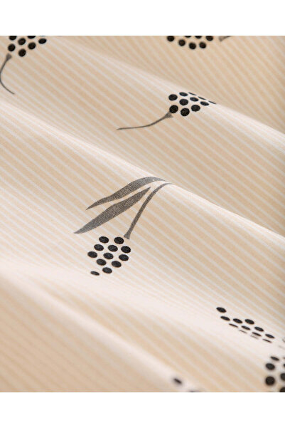 REDTAG Ivory Floral Printed Fitted Sheet (Double Size)