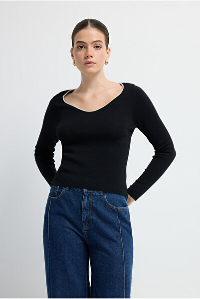 adL Biye Detaylı Triko Kazak