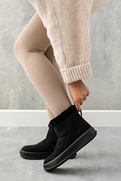 Golder Γυναικείες χειμερινές μπότες με μαύρη αντιολισθητική σόλα με μάλλινη επένδυση