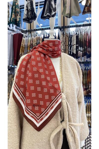 KUQOS Dörtlü Kare Motifi Desenli Eşarp Kırmızı