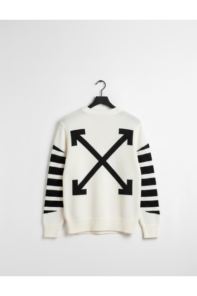 YusGos Men's Half Crew Neck High Quality Sweater with Arrow and Line Detail