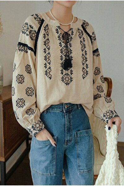 FEMELLE Women's Beige Tassel Embroidered Balloon Sleeve Cotton Blouse
