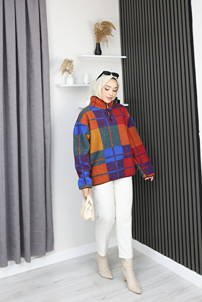 sorisso Half Zippered Printed Teddy Sweater